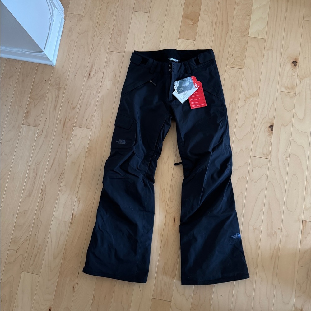 North Face Women’s Freedom Insulated Snow Pants